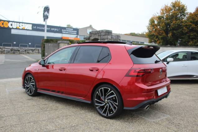 VOLKSWAGEN GOLF GTI CLUBSPORT 300 CV DSG7 / TOIT OUVRANT PANORAMIQUE 11