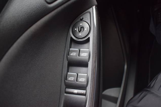 FORD FOCUS EDITION TITANIUM 1.5 TDCI 120 CV 19