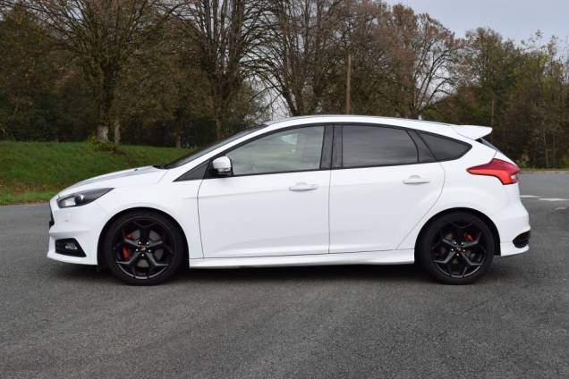 FORD FOCUS ST 2.0 TDCI 185 CV BVM6  8