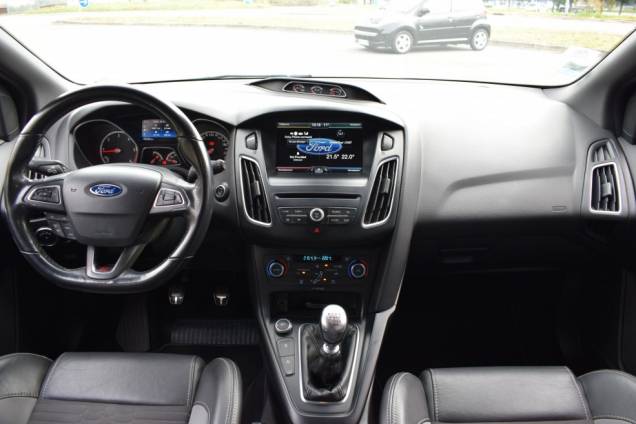 FORD FOCUS ST 2.0 TDCI 185 CV BVM6  12