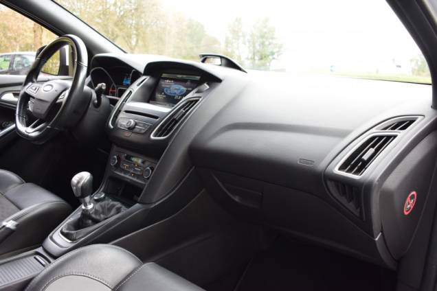 FORD FOCUS ST 2.0 TDCI 185 CV BVM6  19