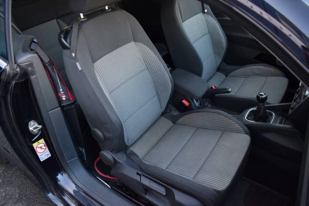 VOLKSWAGEN EOS SPORTLINE 2.0 TDI 140 CV BVM 6  / 1ere MAIN / SUIVI COMPLET 20