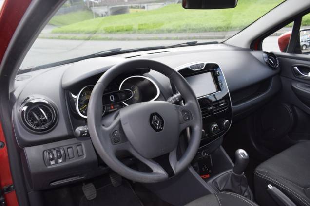 RENAULT CLIO DYNAMIQUE 1.2 75 CV BVM  9