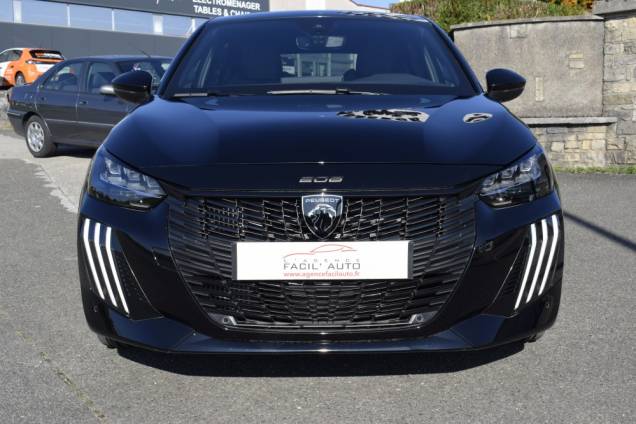 PEUGEOT 208 GT HYBRID 136 CV E-DSC 2