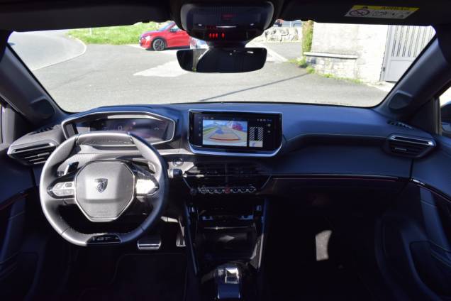 PEUGEOT 208 GT HYBRID 136 CV E-DSC 10