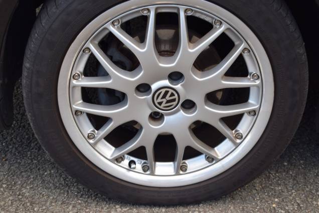 VOLKSWAGEN GOLF IV CABRIOLET 2.0 i 115 CV / 68 650 KMS 17 VOLKSWAGEN GOLF IV CABRIOLET 2.0 i 115 CV / 68 650 KMS 17