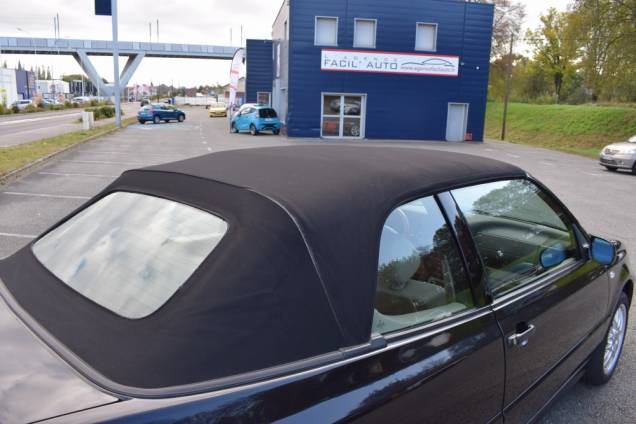 VOLKSWAGEN GOLF IV CABRIOLET 2.0 i 115 CV / 68 650 KMS 25 VOLKSWAGEN GOLF IV CABRIOLET 2.0 i 115 CV / 68 650 KMS 25