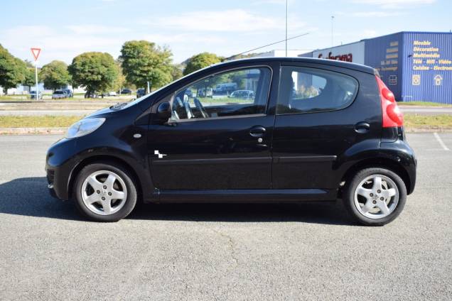 PEUGEOT 107 1.0 68 CV 5 PORTES 7