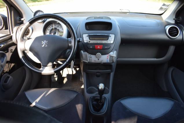 PEUGEOT 107 1.0 68 CV 5 PORTES 16