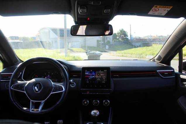 RENAULT CLIO RS LINE 1.5 BLUEDCI 115 CV BVM6 / ORIGINE FRANCE 9