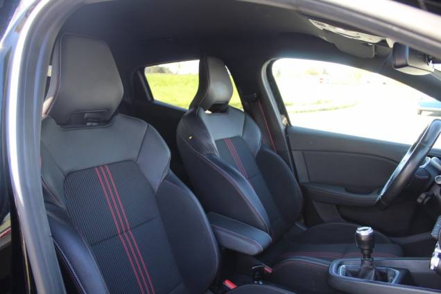 RENAULT CLIO RS LINE 1.5 BLUEDCI 115 CV BVM6 / ORIGINE FRANCE 12