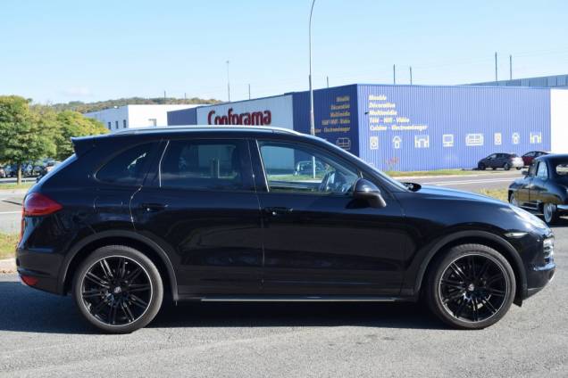 PORSCHE CAYENNE DIESEL 3.0 V6 245 CV BVA 4