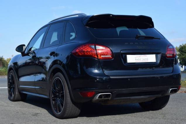 PORSCHE CAYENNE DIESEL 3.0 V6 245 CV BVA 5