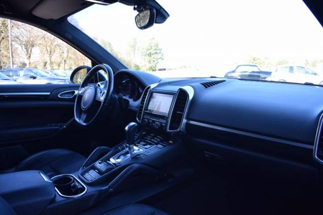 PORSCHE CAYENNE DIESEL 3.0 V6 245 CV BVA 13