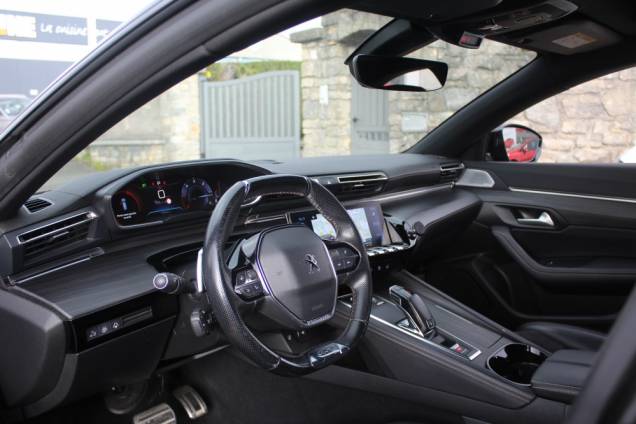 PEUGEOT 508 GT 2.0 BLUEDHI 180 CV EAT8 9 PEUGEOT 508 GT 2.0 BLUEDHI 180 CV EAT8 9