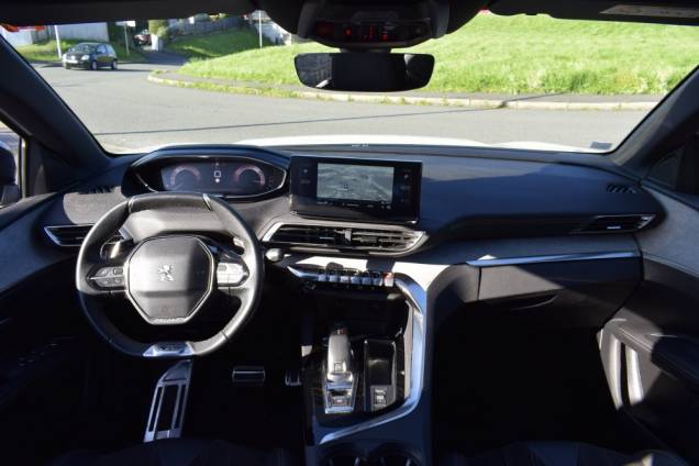 PEUGEOT 3008 GT PACK BLACK HDI 130 CV EAT8 13