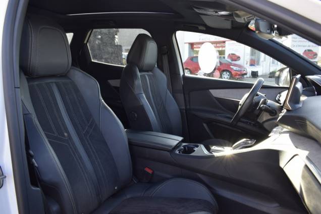 PEUGEOT 3008 GT PACK BLACK HDI 130 CV EAT8 15