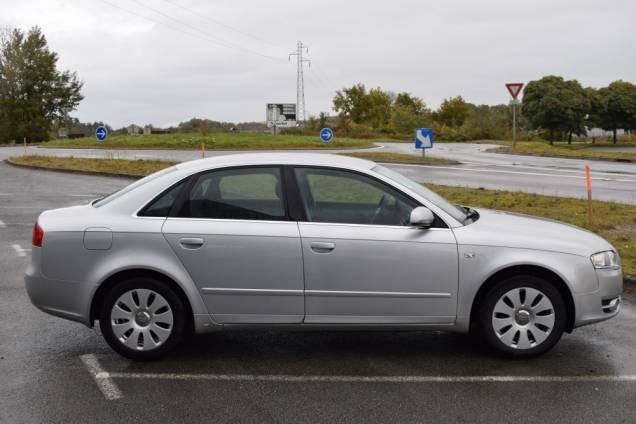 AUDI A4 2.0 TDI 140 CV BV6 6