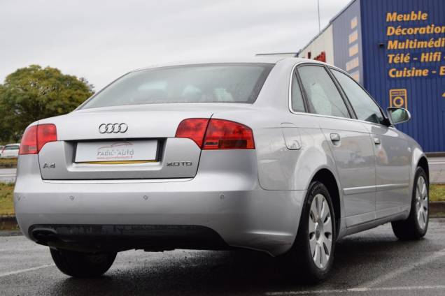 AUDI A4 2.0 TDI 140 CV BV6 3