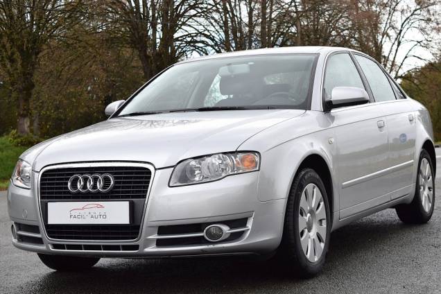 AUDI A4 2.0 TDI 140 CV BV6 1
