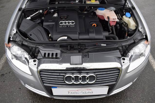 AUDI A4 2.0 TDI 140 CV BV6 15