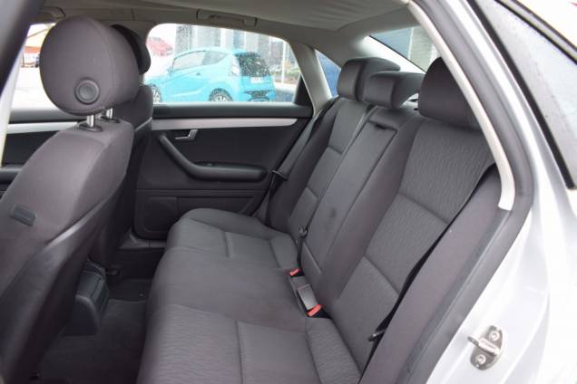 AUDI A4 2.0 TDI 140 CV BV6 12