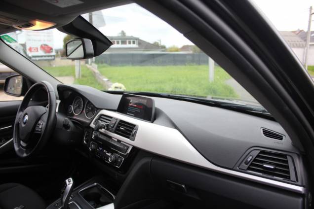BMW SERIE 3 TOURING BUSINESS 320D 163 CV BVA  11