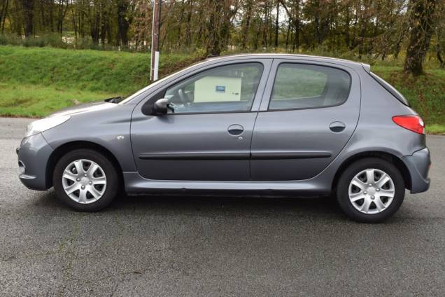 PEUGEOT 206+ 1.4 75 CV / 5 PORTES / 78500 KMS 9