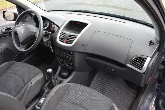 PEUGEOT 206+ 1.4 75 CV / 5 PORTES / 78500 KMS 17