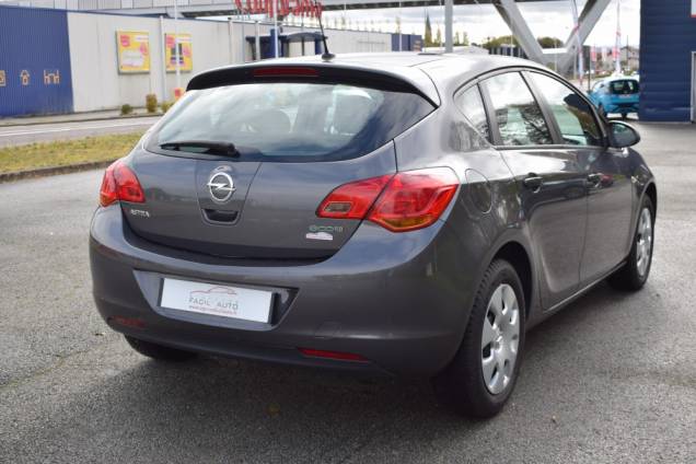 OPEL ASTRA 1.4 90 CV / 5 PORTES / 1ère MAIN / 27500 KMS 4