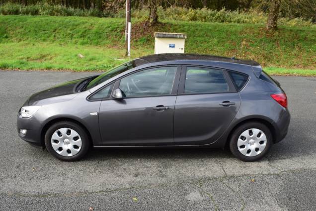 OPEL ASTRA 1.4 90 CV / 5 PORTES / 1ère MAIN / 27500 KMS 8