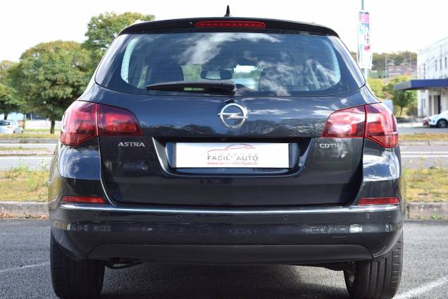 OPEL ASTRA SPORTS TOURER COSMO 1.6 CDTI 136 CV BV6 / 1ere MAIN 7 OPEL ASTRA SPORTS TOURER COSMO 1.6 CDTI 136 CV BV6 / 1ere MAIN 7