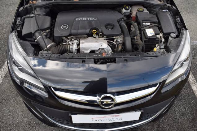 OPEL ASTRA SPORTS TOURER COSMO 1.6 CDTI 136 CV BV6 / 1ere MAIN 13 OPEL ASTRA SPORTS TOURER COSMO 1.6 CDTI 136 CV BV6 / 1ere MAIN 13