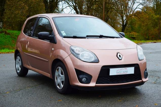RENAULT TWINGO EDITION MISS SIXTY 1.2 75 CV / 1ere MAIN 2