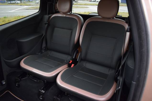 RENAULT TWINGO EDITION MISS SIXTY 1.2 75 CV / 1ere MAIN 13