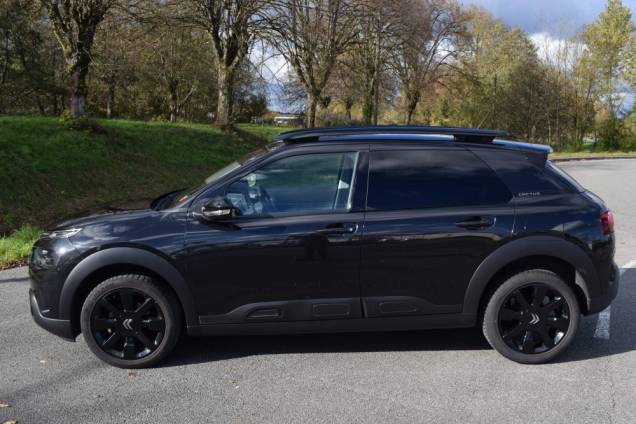 CITROEN C4 CACTUS SHINE 110 CV BV6 5 CITROEN C4 CACTUS SHINE 110 CV BV6 5