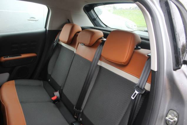 CITROEN C3 SHINE BUSINESS BLUEHDI 100 CV BVM6 / ORIGINE FRANCE 13 CITROEN C3 SHINE BUSINESS BLUEHDI 100 CV BVM6 / ORIGINE FRANCE 13