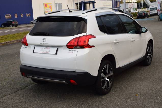 PEUGEOT 2008 1.2 110 CV FELINE TITANE / 1ère MAIN / TOIT PANORAMIQUE 4 PEUGEOT 2008 1.2 110 CV FELINE TITANE / 1ère MAIN / TOIT PANORAMIQUE 4