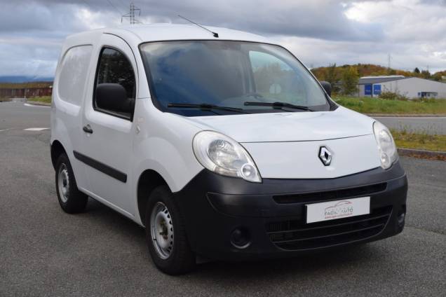 RENAULT KANGOO FOURGON COMPACT 1.5 DCI 70 CV / 1ère MAIN 2 RENAULT KANGOO FOURGON COMPACT 1.5 DCI 70 CV / 1ère MAIN 2