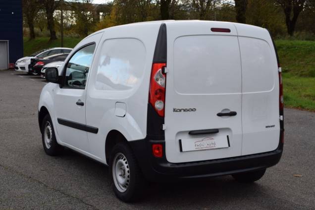 RENAULT KANGOO FOURGON COMPACT 1.5 DCI 70 CV / 1ère MAIN 3 RENAULT KANGOO FOURGON COMPACT 1.5 DCI 70 CV / 1ère MAIN 3