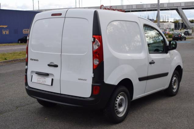RENAULT KANGOO FOURGON COMPACT 1.5 DCI 70 CV / 1ère MAIN 4 RENAULT KANGOO FOURGON COMPACT 1.5 DCI 70 CV / 1ère MAIN 4