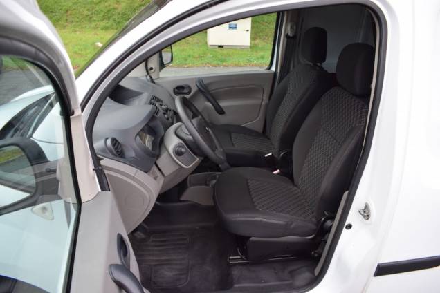 RENAULT KANGOO FOURGON COMPACT 1.5 DCI 70 CV / 1ère MAIN 11 RENAULT KANGOO FOURGON COMPACT 1.5 DCI 70 CV / 1ère MAIN 11