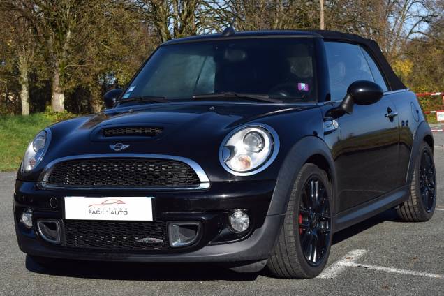 MINI CABRIOLET JOHN COOPER WORKS 211 CV BV6 2 MINI CABRIOLET JOHN COOPER WORKS 211 CV BV6 2