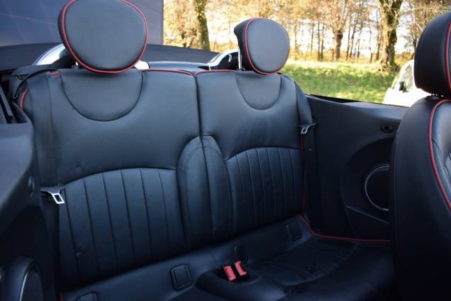 MINI CABRIOLET JOHN COOPER WORKS 211 CV BV6 14 MINI CABRIOLET JOHN COOPER WORKS 211 CV BV6 14