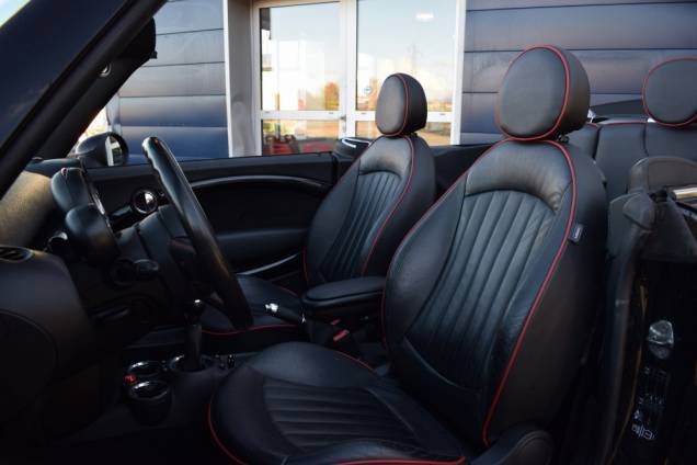 MINI CABRIOLET JOHN COOPER WORKS 211 CV BV6 12 MINI CABRIOLET JOHN COOPER WORKS 211 CV BV6 12