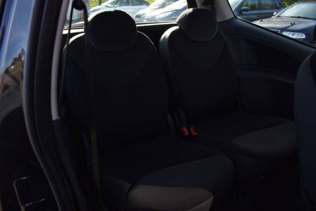 CITROEN C2 1.1 60 CV COLLECTION / 48500 KMS / CLIMATISATION 14