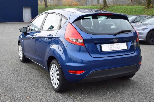 FORD FIESTA TREND 1.25 82 CV 5 PORTES / 1ère MAIN / CLIMATISATION 3 FORD FIESTA TREND 1.25 82 CV 5 PORTES / 1ère MAIN / CLIMATISATION 3