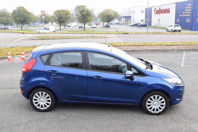 FORD FIESTA TREND 1.25 82 CV 5 PORTES / 1ère MAIN / CLIMATISATION 10 FORD FIESTA TREND 1.25 82 CV 5 PORTES / 1ère MAIN / CLIMATISATION 10