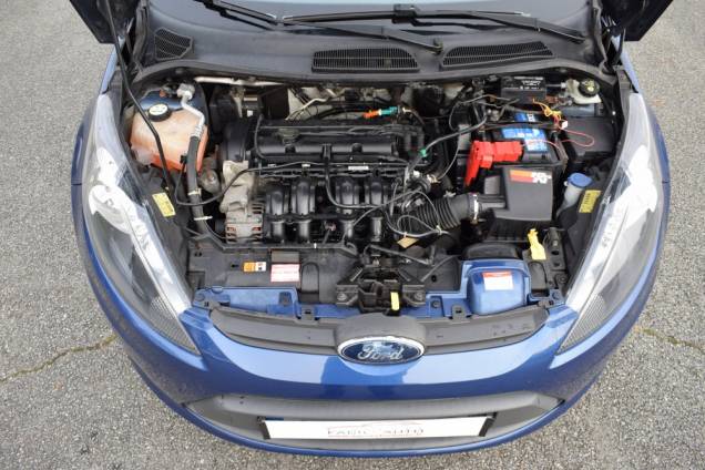 FORD FIESTA TREND 1.25 82 CV 5 PORTES / 1ère MAIN / CLIMATISATION 19 FORD FIESTA TREND 1.25 82 CV 5 PORTES / 1ère MAIN / CLIMATISATION 19