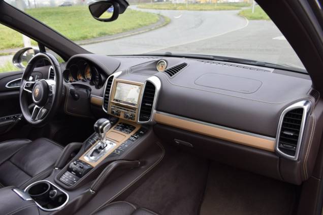 PORSCHE CAYENNE S 4.2 V8 385 CV TIPTRONIC 4X4 8 PORSCHE CAYENNE S 4.2 V8 385 CV TIPTRONIC 4X4 8